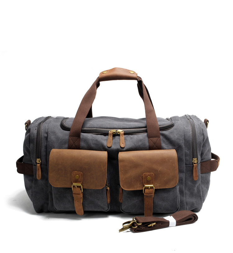 Large duffle vintage style travel bag for men