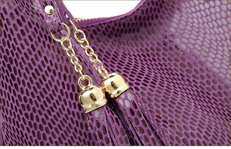 Best leather hobo shoulder bag with snake pattern 2020.